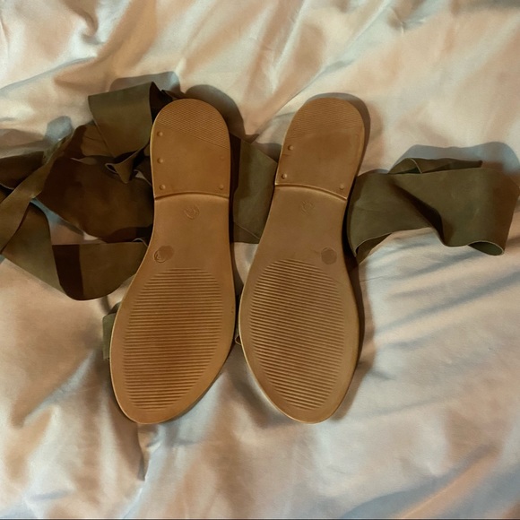 NIB Seychelles Cruisin' Suede Sandal - Picture 4 of 7